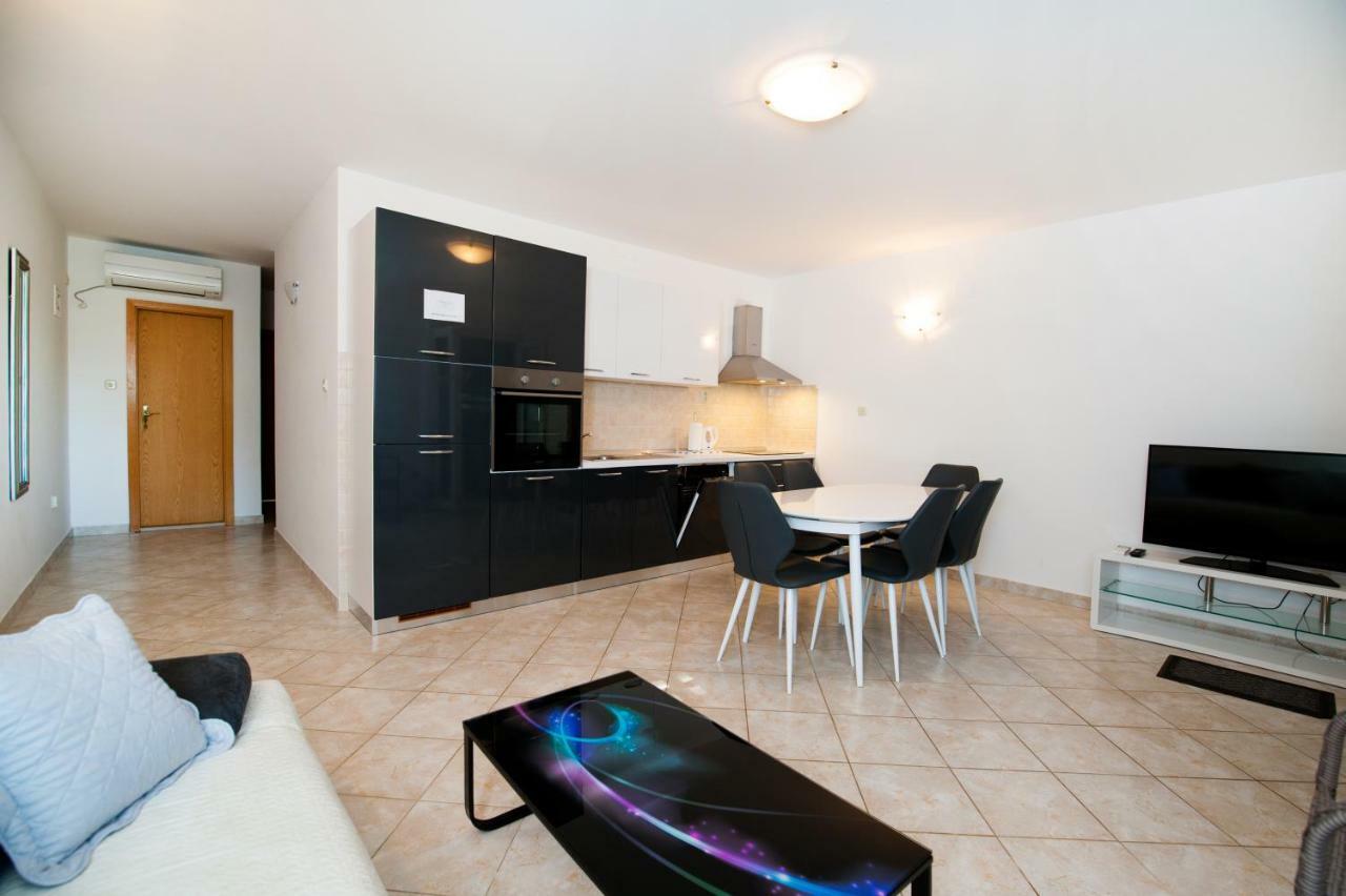 Apartment Milna Milna  Zewnętrze zdjęcie